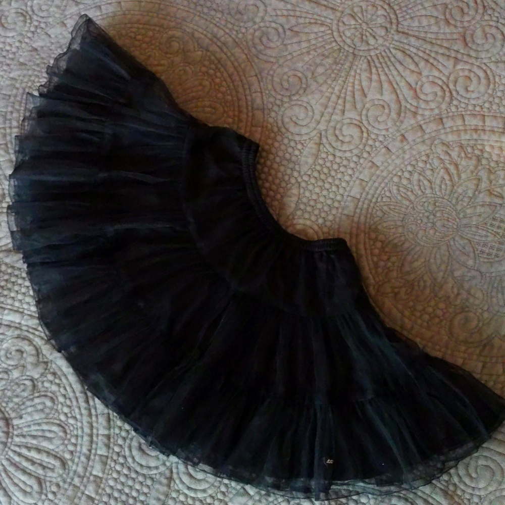 🖤Lili Gaufrette🖤black tutu girls skirt🖤size 6🖤